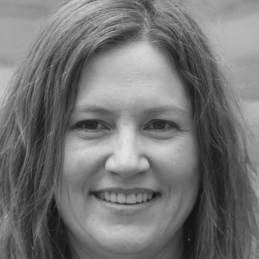 Dozentin Lea Hoffmann