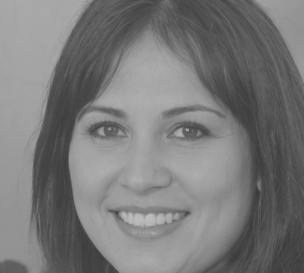 Dozentin Nina Kowalski